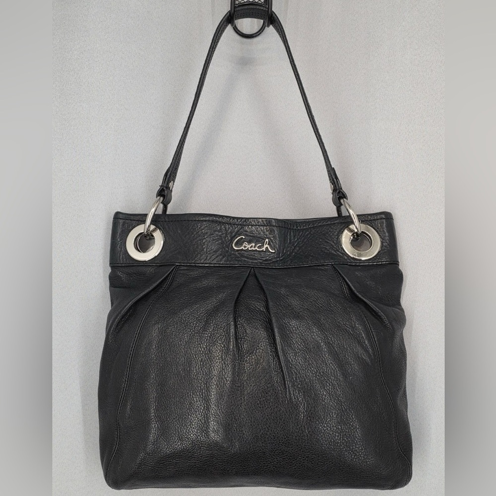 Coach Black Leather Shoulder Bag